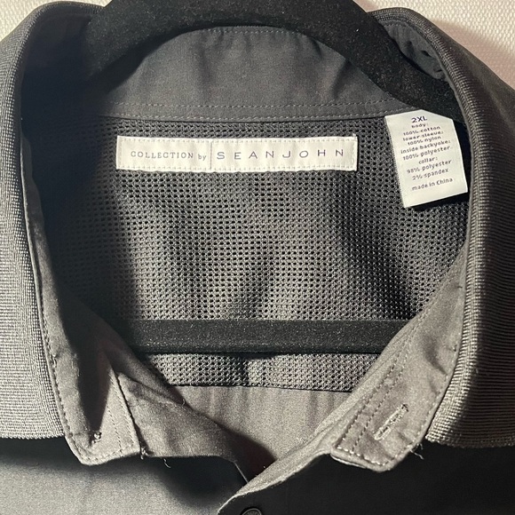 Sean John Men's Button Down Shirt - Picture 3 of 9